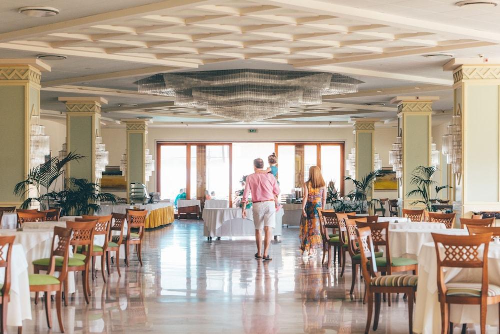 Grand Hotel Vesuvio Соренто Екстериор снимка