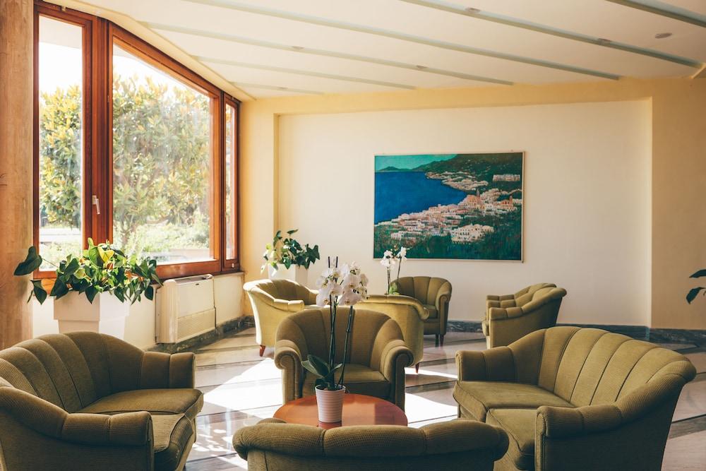 Grand Hotel Vesuvio Соренто Екстериор снимка