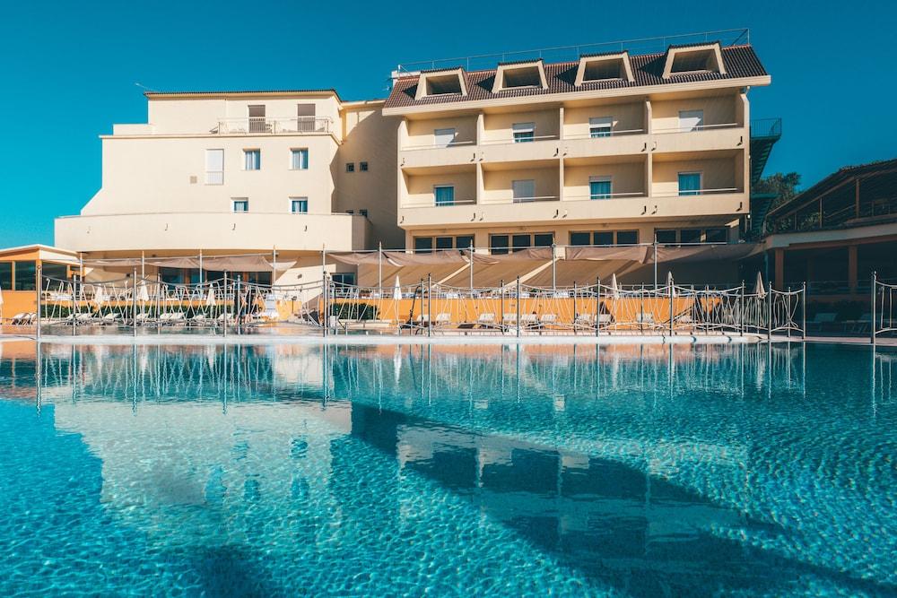 Grand Hotel Vesuvio Соренто Екстериор снимка