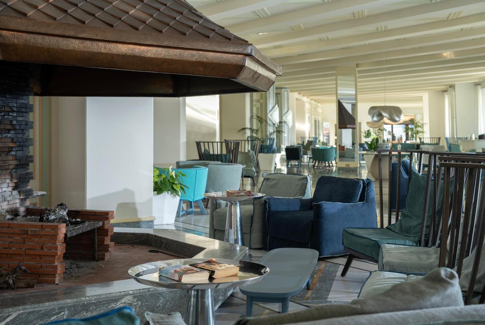 Grand Hotel Vesuvio Соренто Екстериор снимка